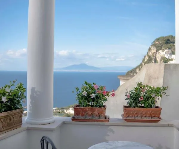 La Prora Capri