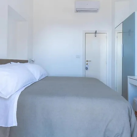 普罗拉酒店 酒店